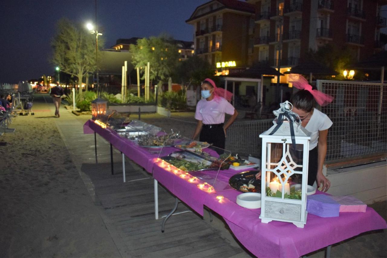 Hotel Adria Белларія-Іджеа-Марина Екстер'єр фото